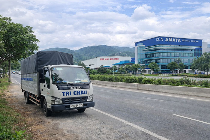 van chuyen hang di dong nai vantaitrichau