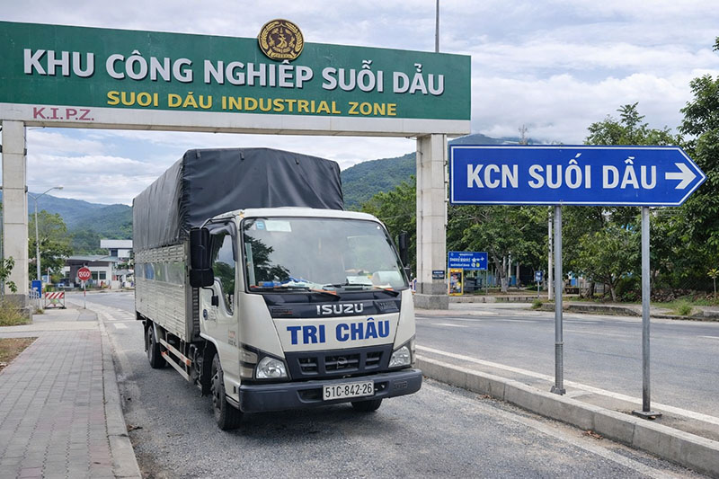 van chuyen hang di nha trang