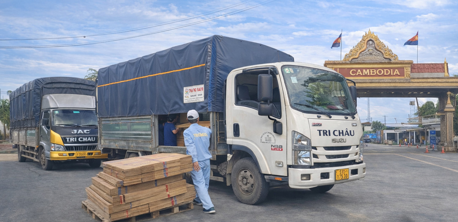 Xe tải Tri Châu vận chuyển hàng từ TP.HCM đi Campuchia nhanh chóng, an toàn